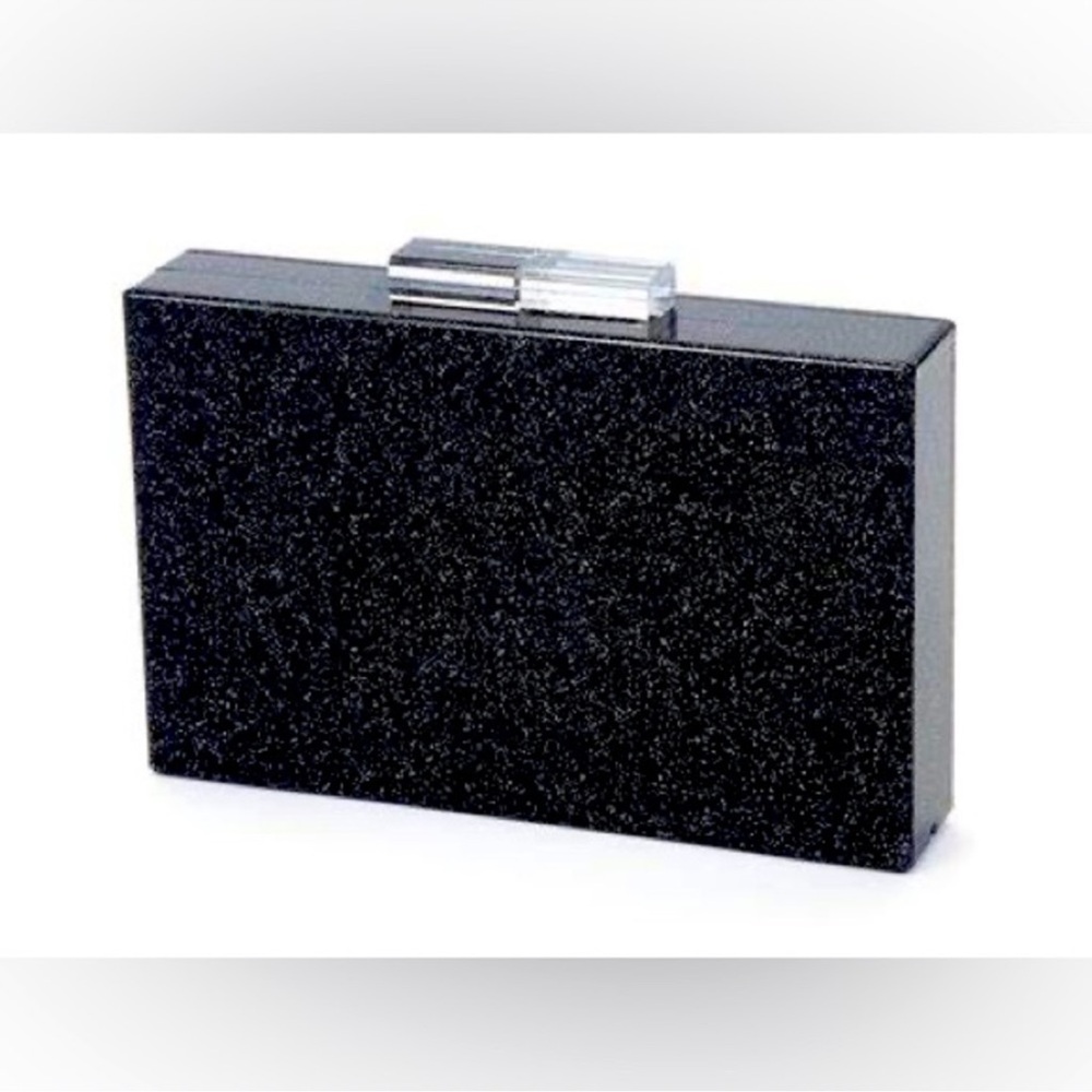 Learn More
Gorgeous Charlotte Max Lucite clutch
Purole pink w glitter detail